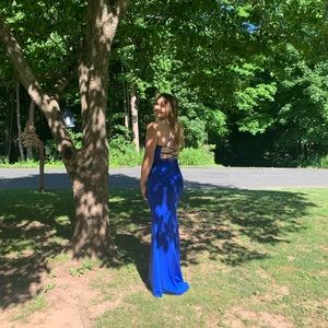 SELLING MY PROM DRESS!!